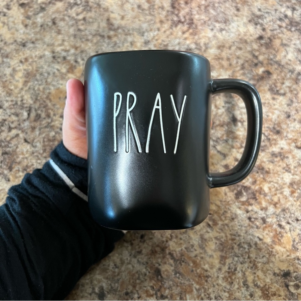 rae dunn mug